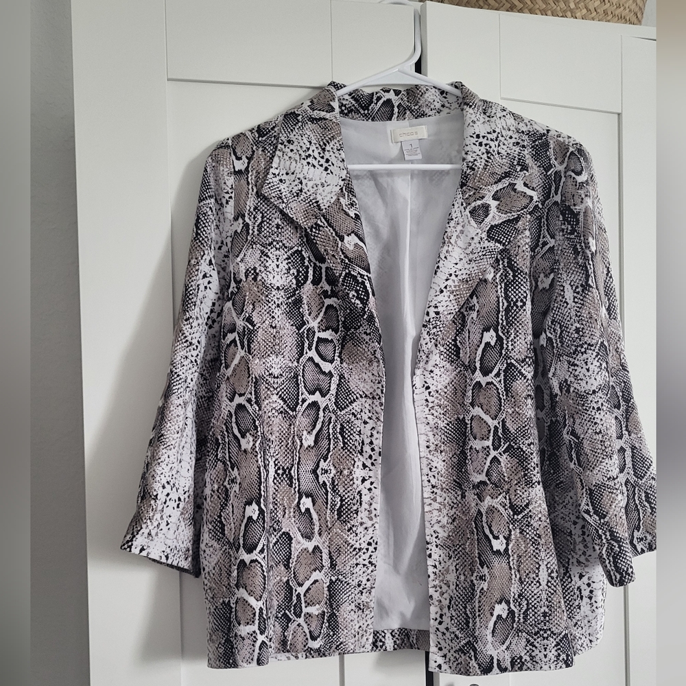 Chico's  Snake Print Black and White Blazer - M 8